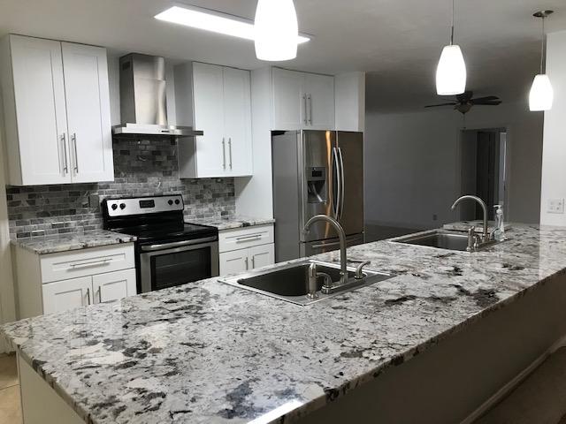 357 Knob Hill Boulevard Boca Raton, FL 33431 - Photo 1 of 26 IMG_0188