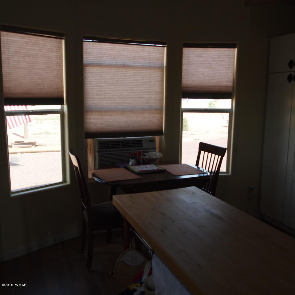 4214 Indian Bend Road Snowflake, AZ 85937 - Photo 8 of 43 a dining room with furniture