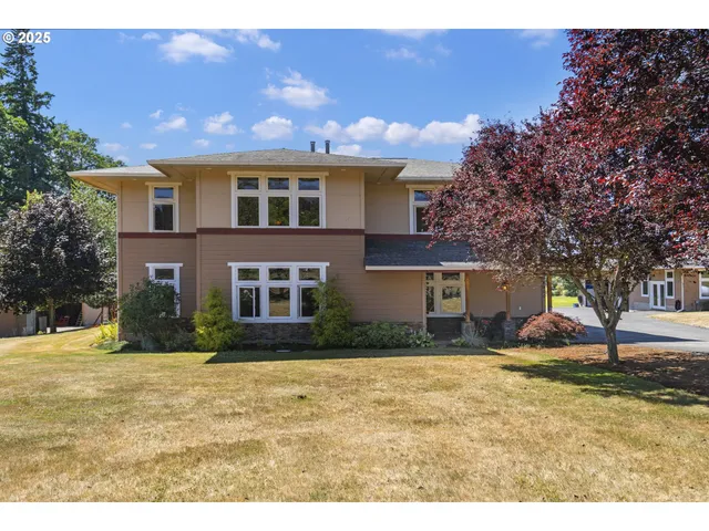 a front view of house with yard