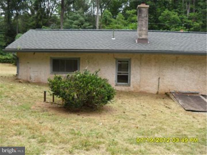 2000 Deep Creek Road Perkiomenville, PA 18074 - Photo 4 of 25 Gallery Image 4
