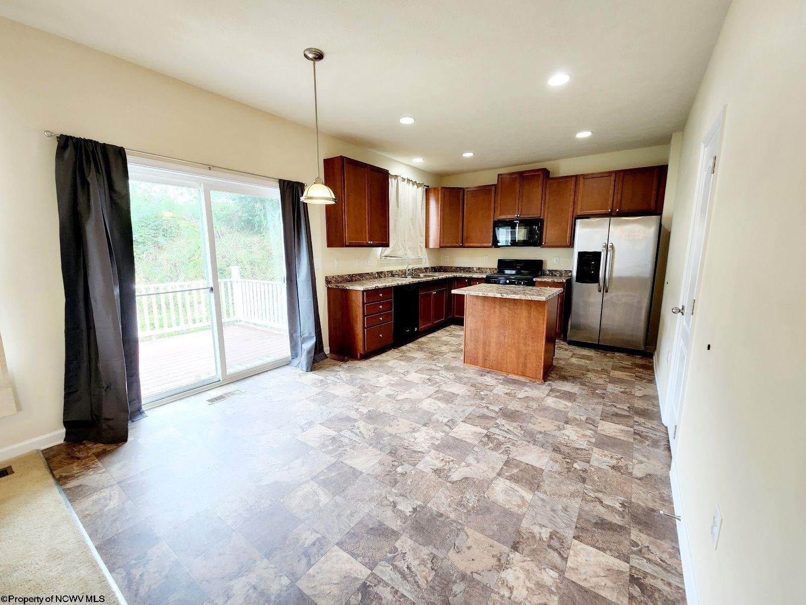 111 Summers Ridge Road Morgantown, WV 26508 - Photo 5 of 24 Gallery Image 5