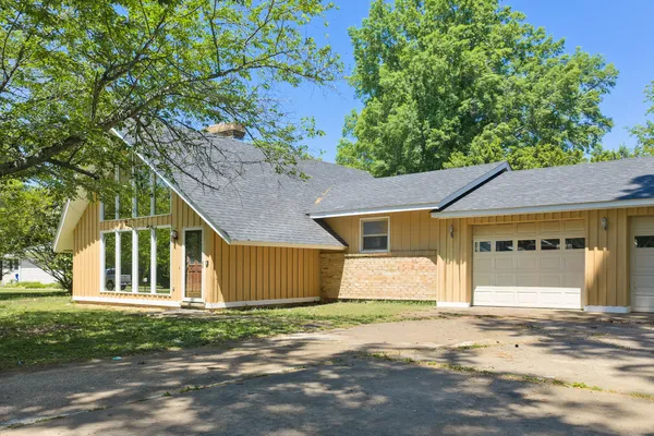 $219,900 | 171 Maple Lane, Dresden, TN 38225
