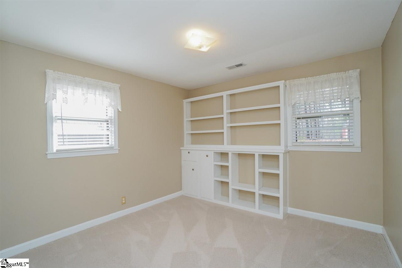 300 Lions Club Road Greenville, SC 29617 - Photo 22 of 31 Gallery Image 22