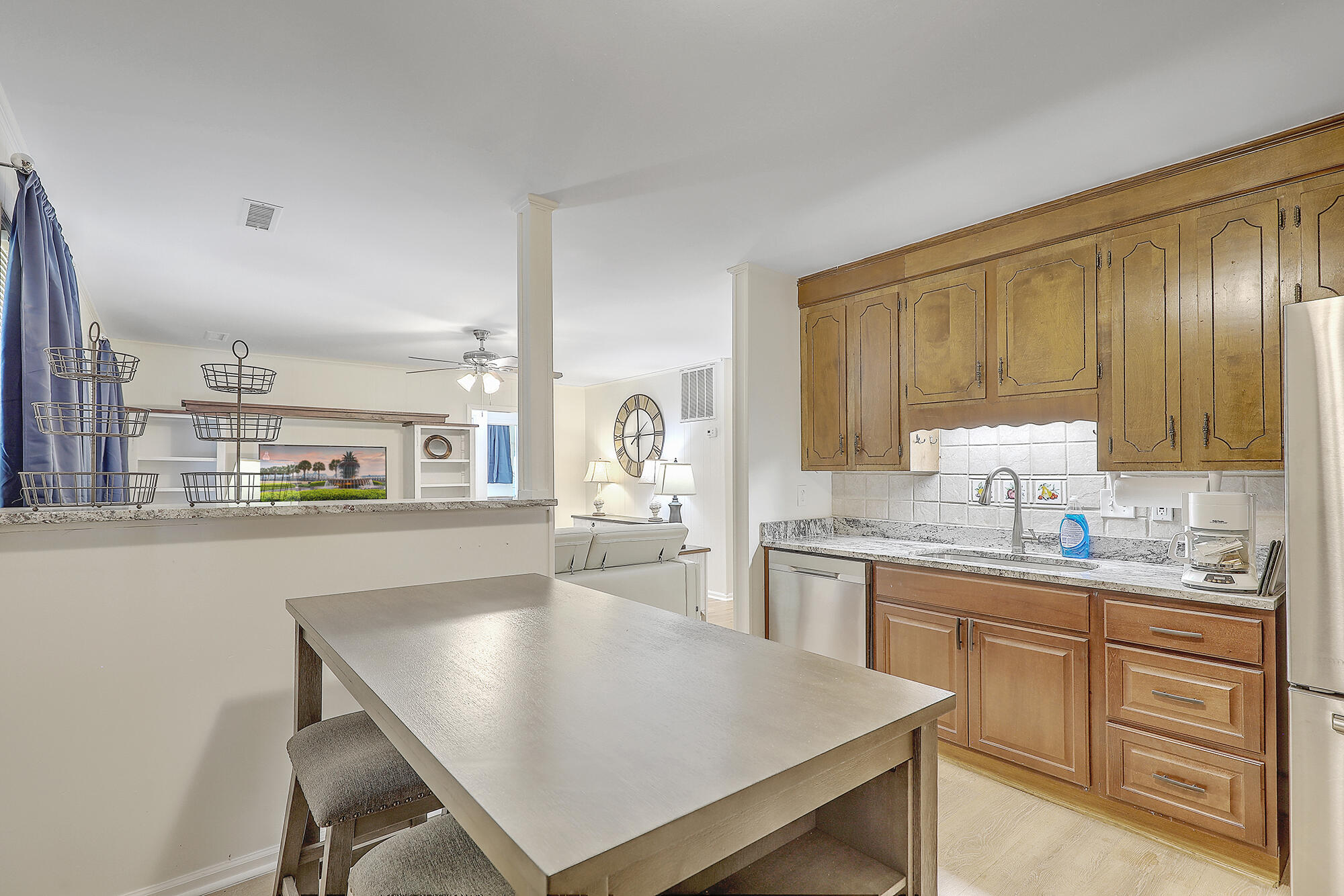 616 Semaht Street Charleston, SC 29412 - Photo 13 of 22 1R3A0986_87_88_89_90_91_92