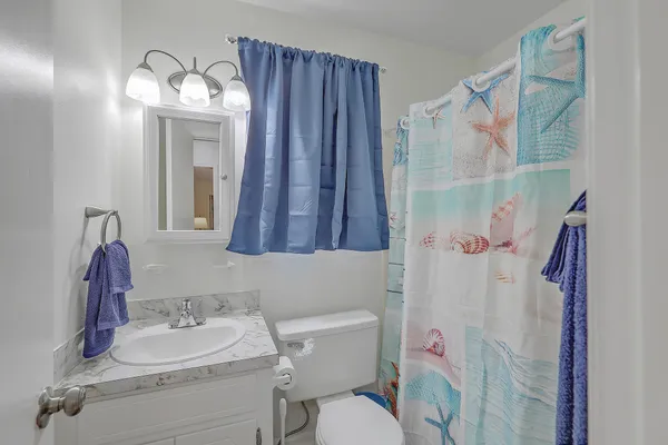 $3,300 | 616 Semaht Street, Charleston, SC 29412