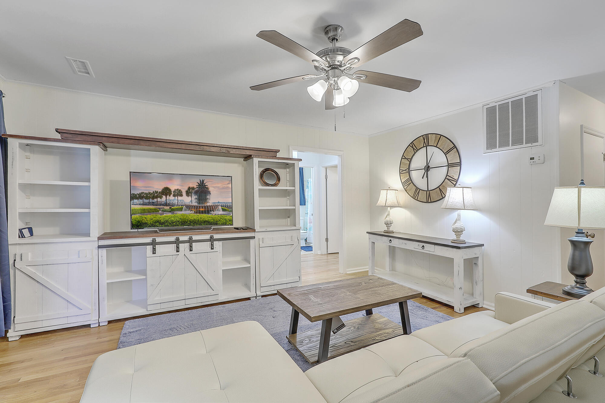 616 Semaht Street Charleston, SC 29412 - Photo 8 of 22 1R3A0951_2_3_4_5_6_7