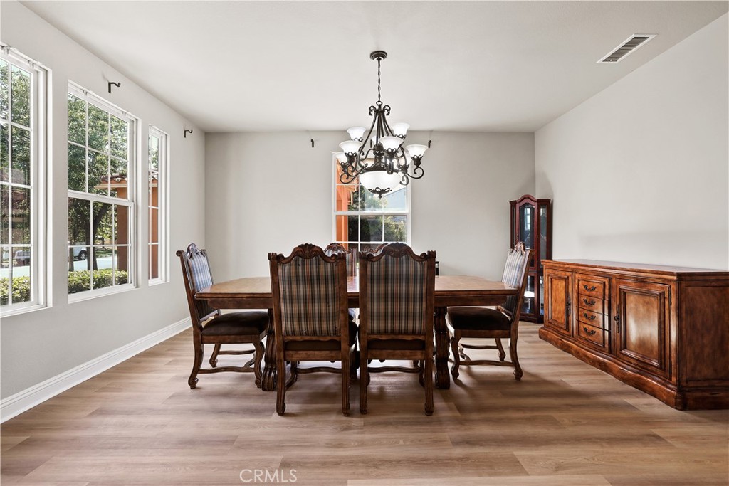 1055 Lowry Ranch Road Corona, CA 92881 - Photo 13 of 75
