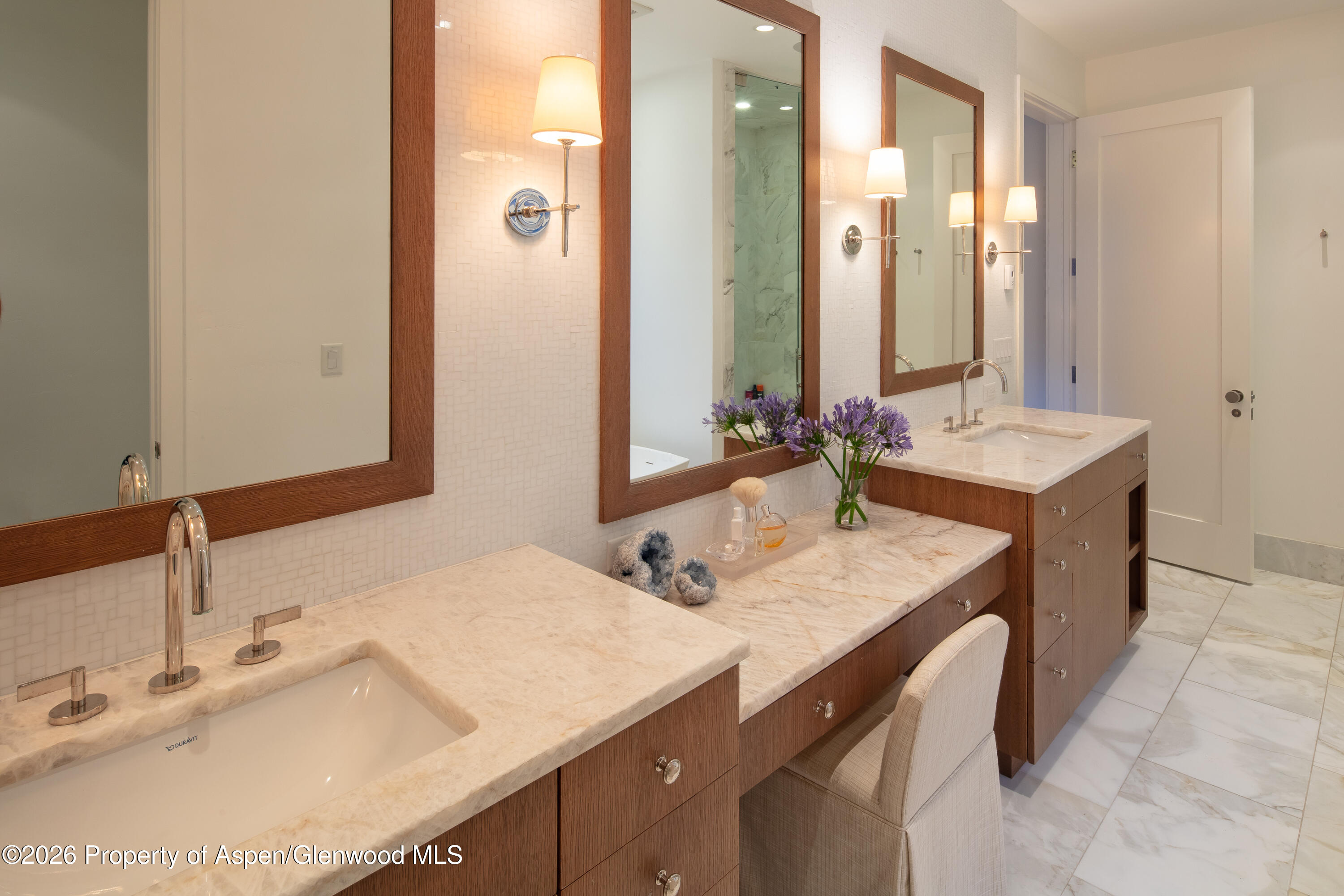 523 Walnut Street, Unit A Aspen, CO 81611 - Photo 14 of 31 108A4504