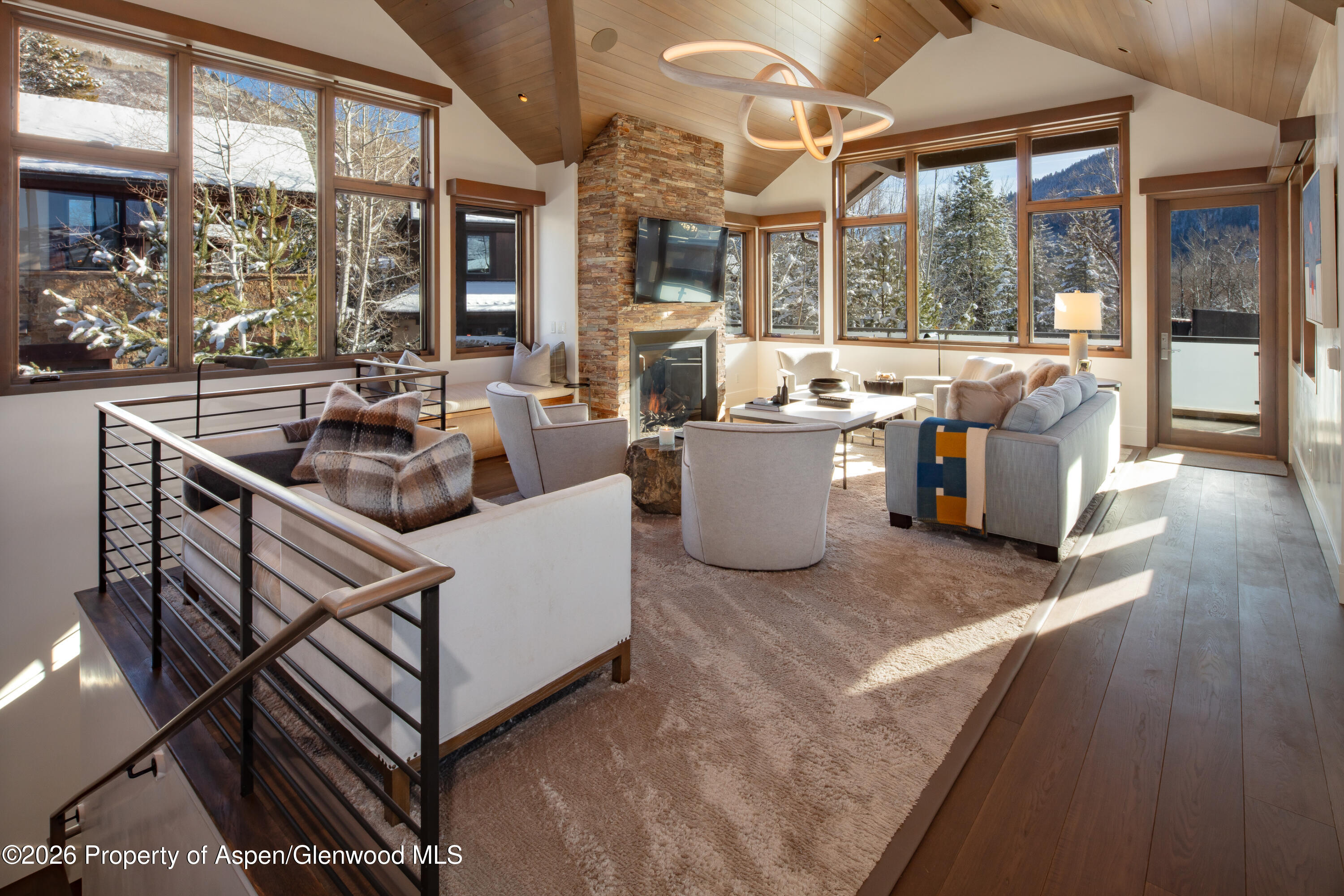 523 Walnut Street, Unit A Aspen, CO 81611 - Photo 2 of 31 108A3322