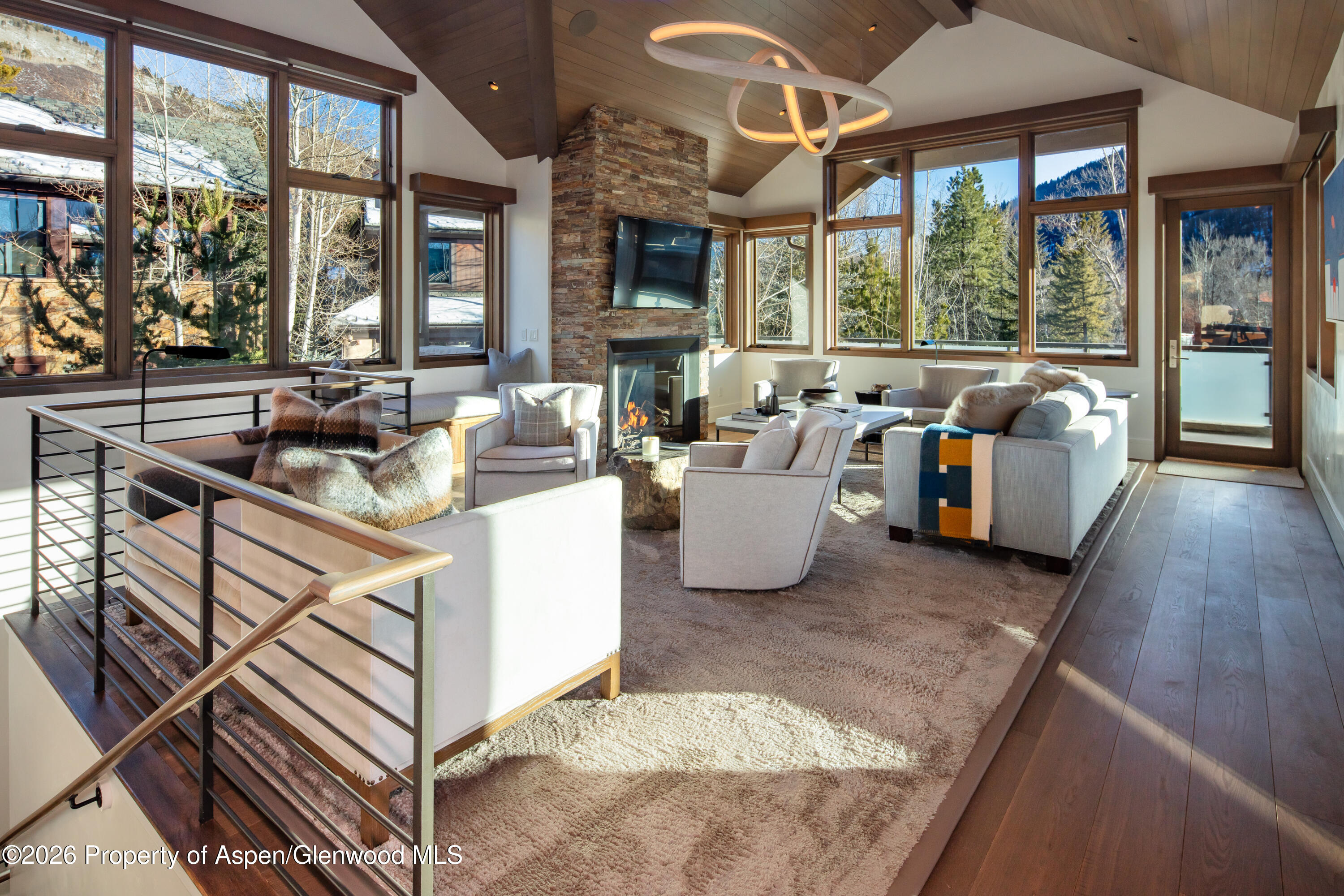 523 Walnut Street, Unit A Aspen, CO 81611 - Photo 3 of 31 108A4493