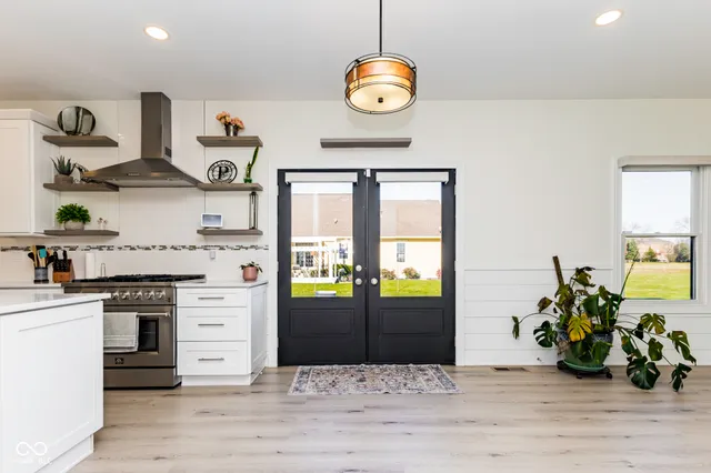 $430,000 | 9410 West Milk House Lane, Muncie, IN 47304