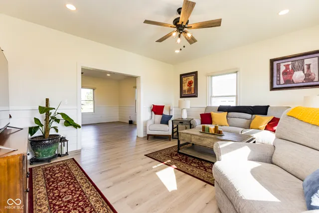 $430,000 | 9410 West Milk House Lane, Muncie, IN 47304