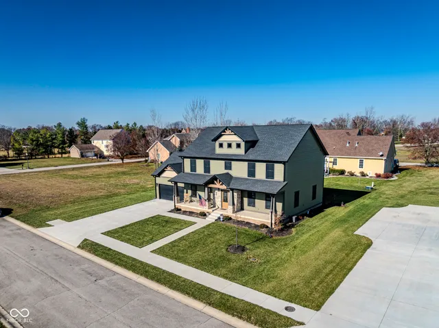 $430,000 | 9410 West Milk House Lane, Muncie, IN 47304