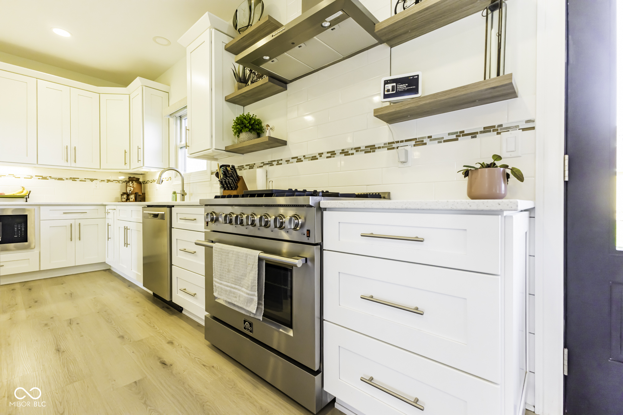 9410 West Milk House Lane Muncie, IN 47304 - Photo 8 of 36