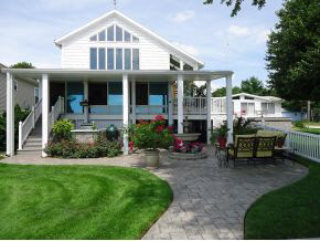 2005 Boulevard Street Rochester, IN 46975 - Photo 1 of 24