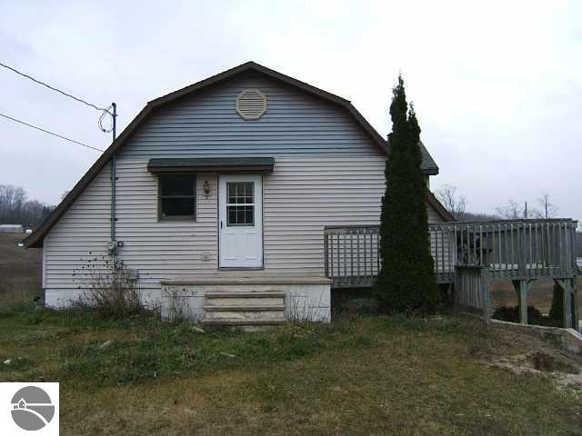 7440 Cedar Run Road Traverse City, MI 49684 - Photo 9 of 15 1710665-8.JPG