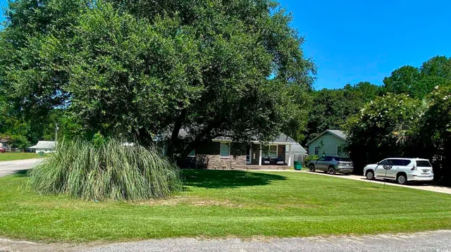 $240,000 | 512 South Hazel Avenue, Andrews, SC 29510