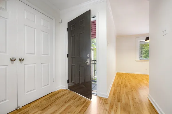 $224,900 | 1847 Gray Ridge Cove, Unit 2, Germantown, TN 38138
