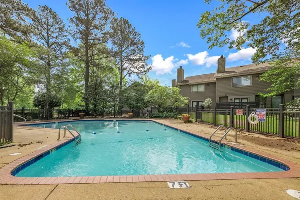 $224,900 | 1847 Gray Ridge Cove, Unit 2, Germantown, TN 38138