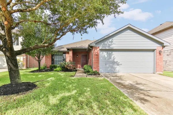 $1,900 | 9215 Dunain Park Court, Houston, TX 77095