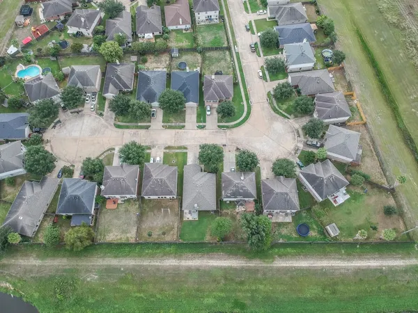 $1,900 | 9215 Dunain Park Court, Houston, TX 77095