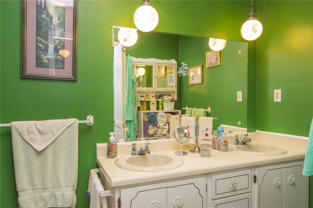 175 Walnut Street Beaver, PA 15009 - Photo 7 of 17 Gallery Image 7