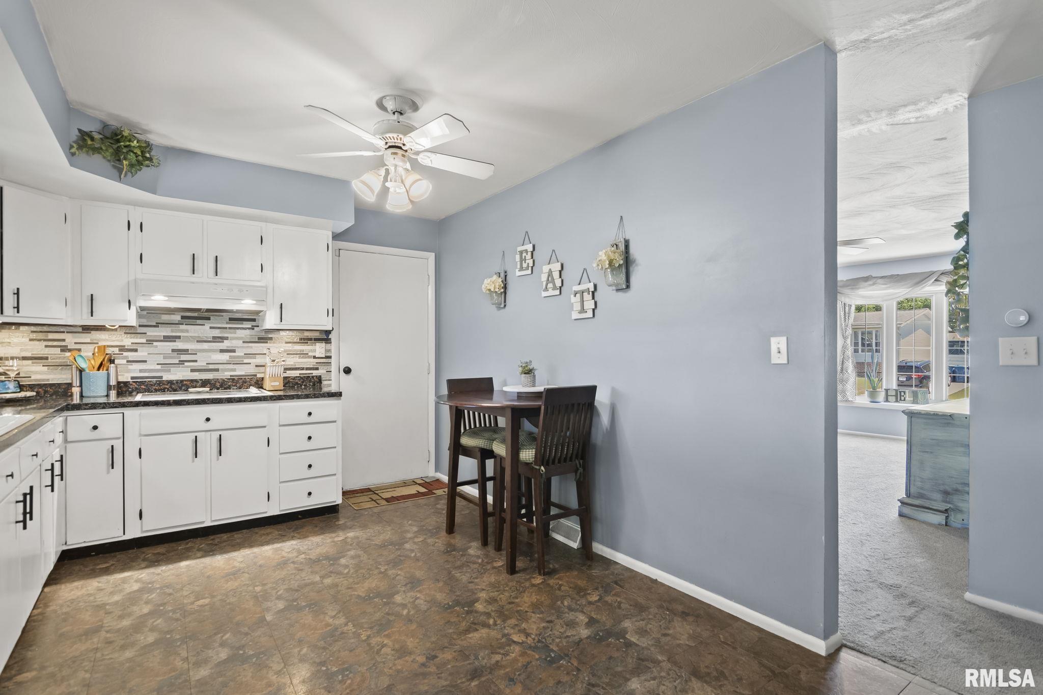 19 St Marys Court Springfield, IL 62702 - Photo 12 of 38 Gallery Image 12