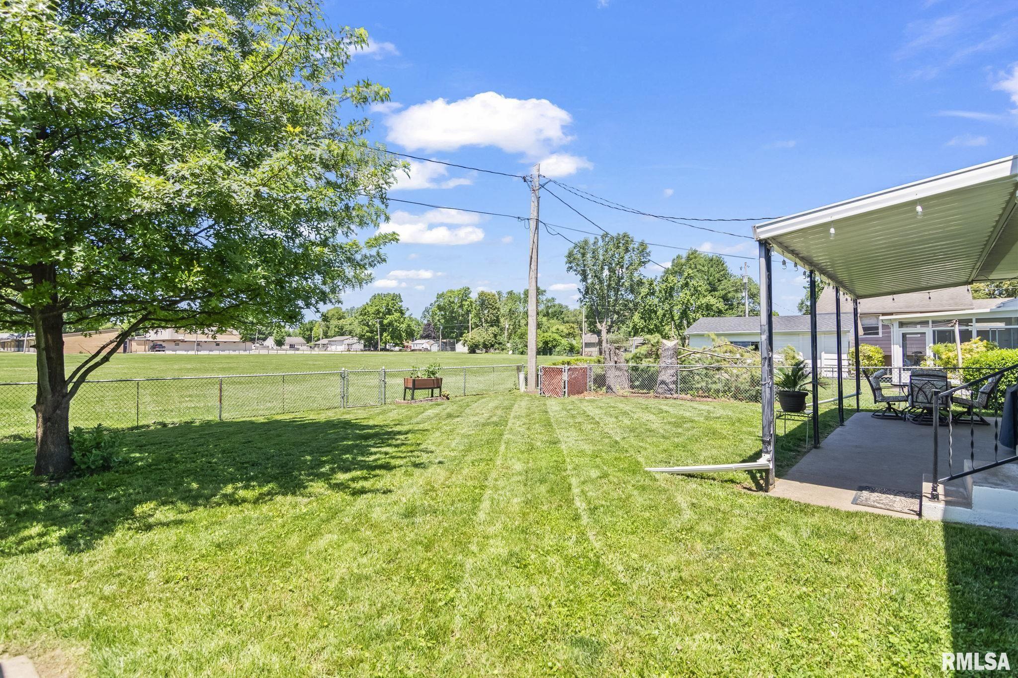 19 St Marys Court Springfield, IL 62702 - Photo 35 of 38 Gallery Image 35