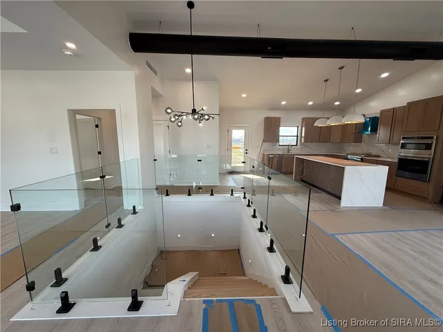 $779,955 | 1019 Ridgeview Drive, Jeffersonville, IN 47130