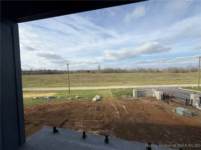 $779,955 | 1019 Ridgeview Drive, Jeffersonville, IN 47130