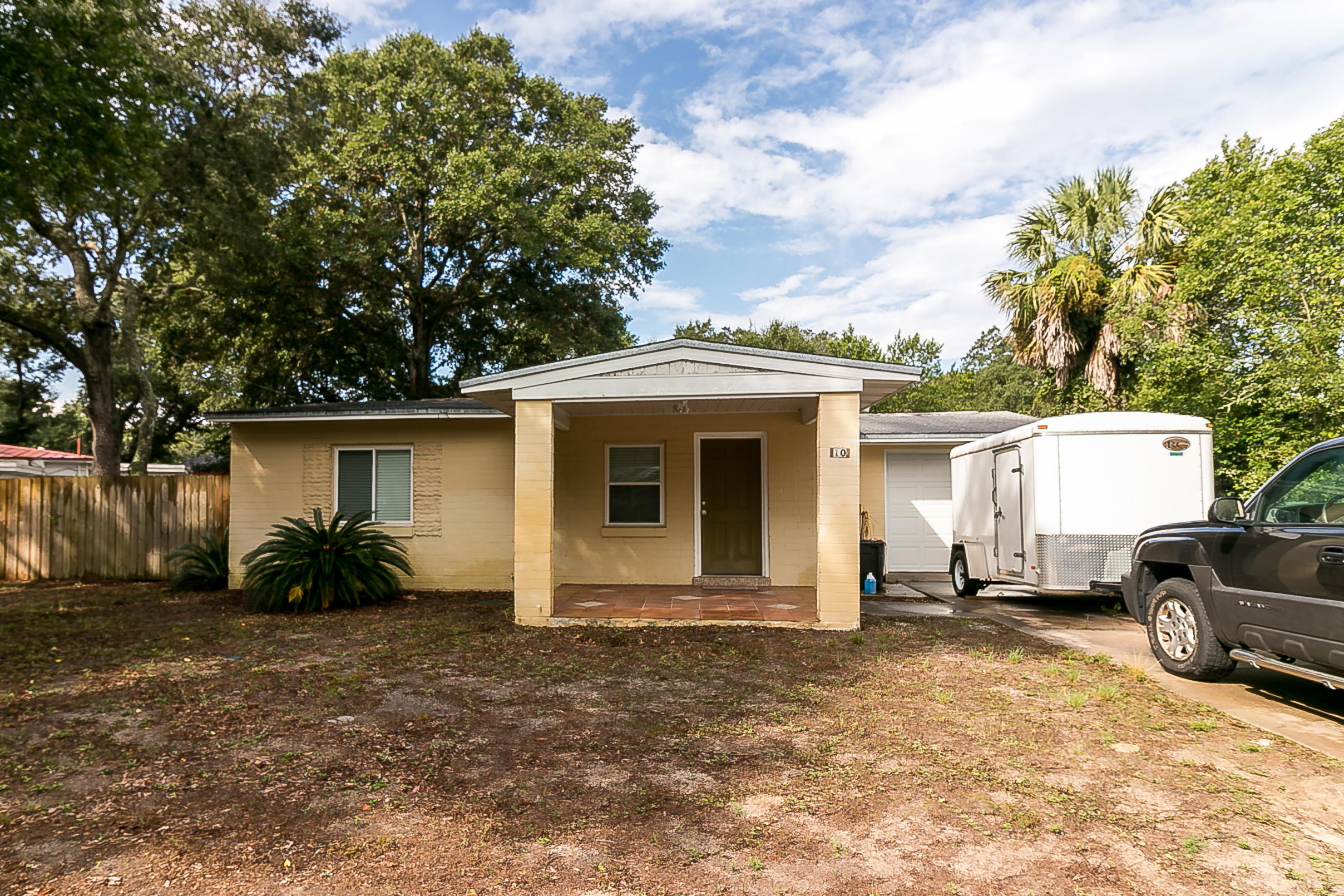 10 Choctawhatchee Road Northeast Fort Walton Beach, FL 32548 - Photo 1 of 19 Front of House
