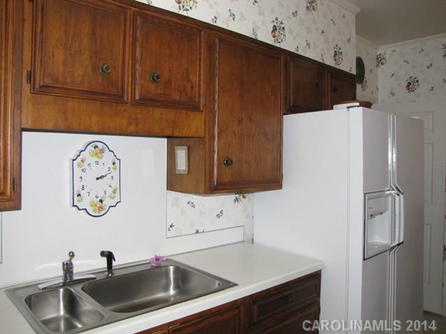 904 Cherokee Road, Unit 1 Charlotte, NC 28207 - Photo 8 of 15 Gallery Image 8