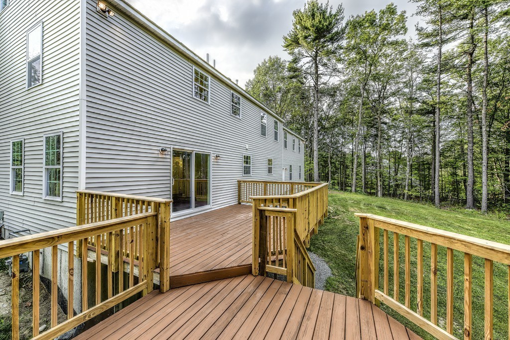 47 Parker Road Shirley, MA 01464 - Photo 28 of 30