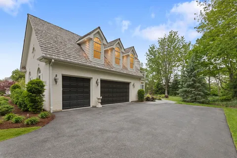 $2,295,000 | 1110 Fox Glen Drive, St. Charles, IL 60174