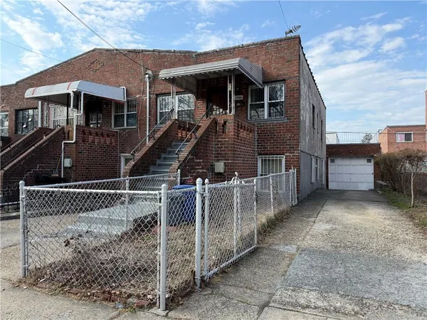 $879,000 | 1066 East 100th Street | Canarsie