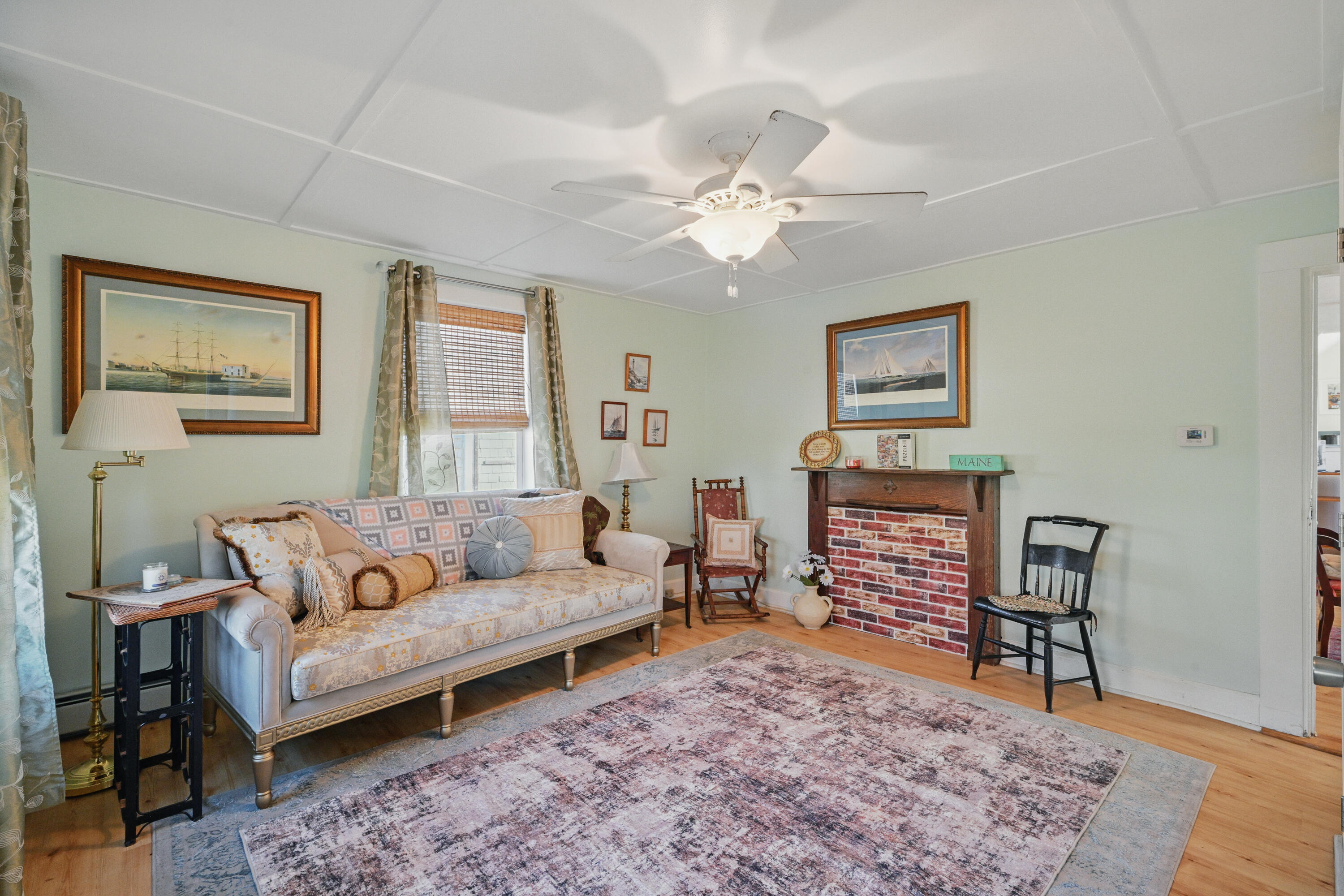 30 Pine Street Thomaston, ME 04861 - Photo 10 of 38 109916gr-114