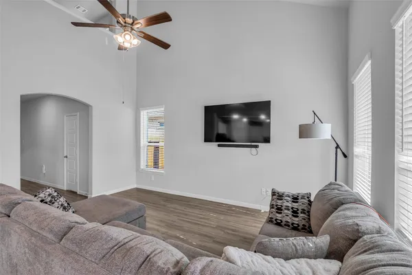 $2,400 | 27108 Kestrel Trail, Magnolia, TX 77354