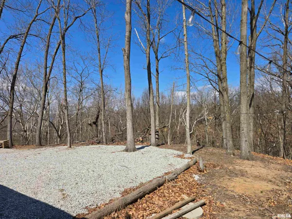 $180,000 | 766 East County Road 2110, Nauvoo, IL 62354