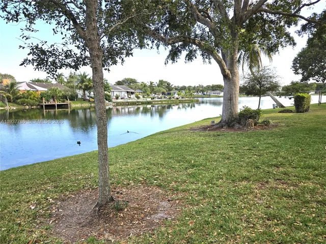 $2,150 | 842 Banks Road, Coconut Creek, FL 33063