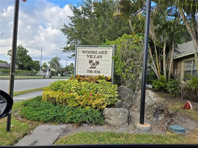 $2,150 | 842 Banks Road, Coconut Creek, FL 33063