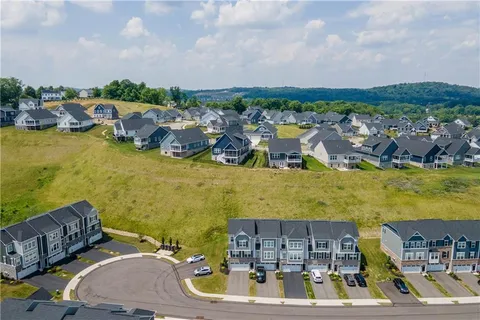 $419,000 | 409 Spruce Lane, Canonsburg, PA 15317