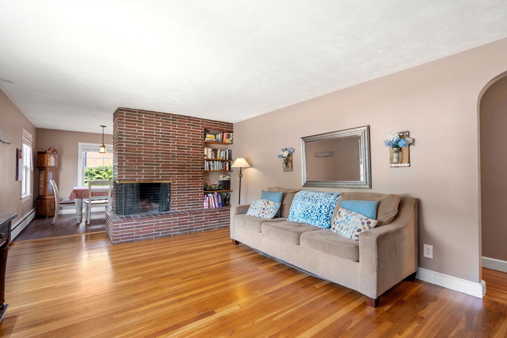373 Cedar Brook Road Lynn, MA 01904 - Photo 12 of 30 Gallery Image 12