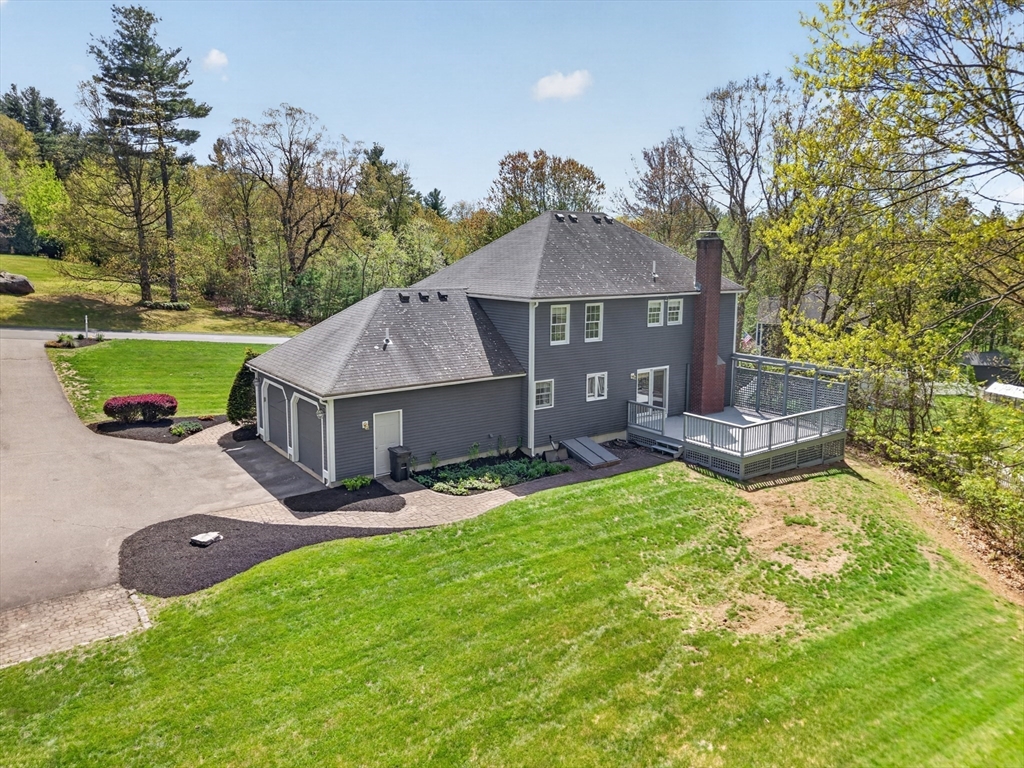 8 Ridgewood Road Sterling, MA 01564 - Photo 4 of 42 Gallery Image 4