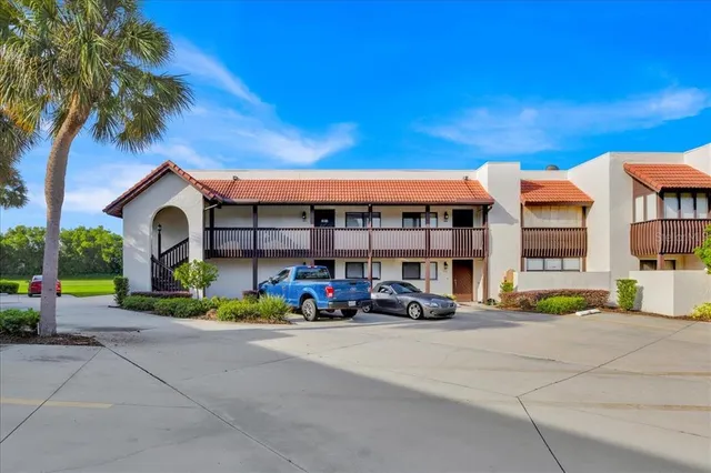 a car parked in front of a building