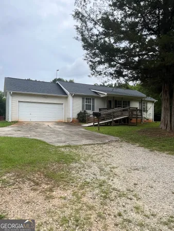 $235,900 | 113 Hoyt Road, Milner, GA 30257