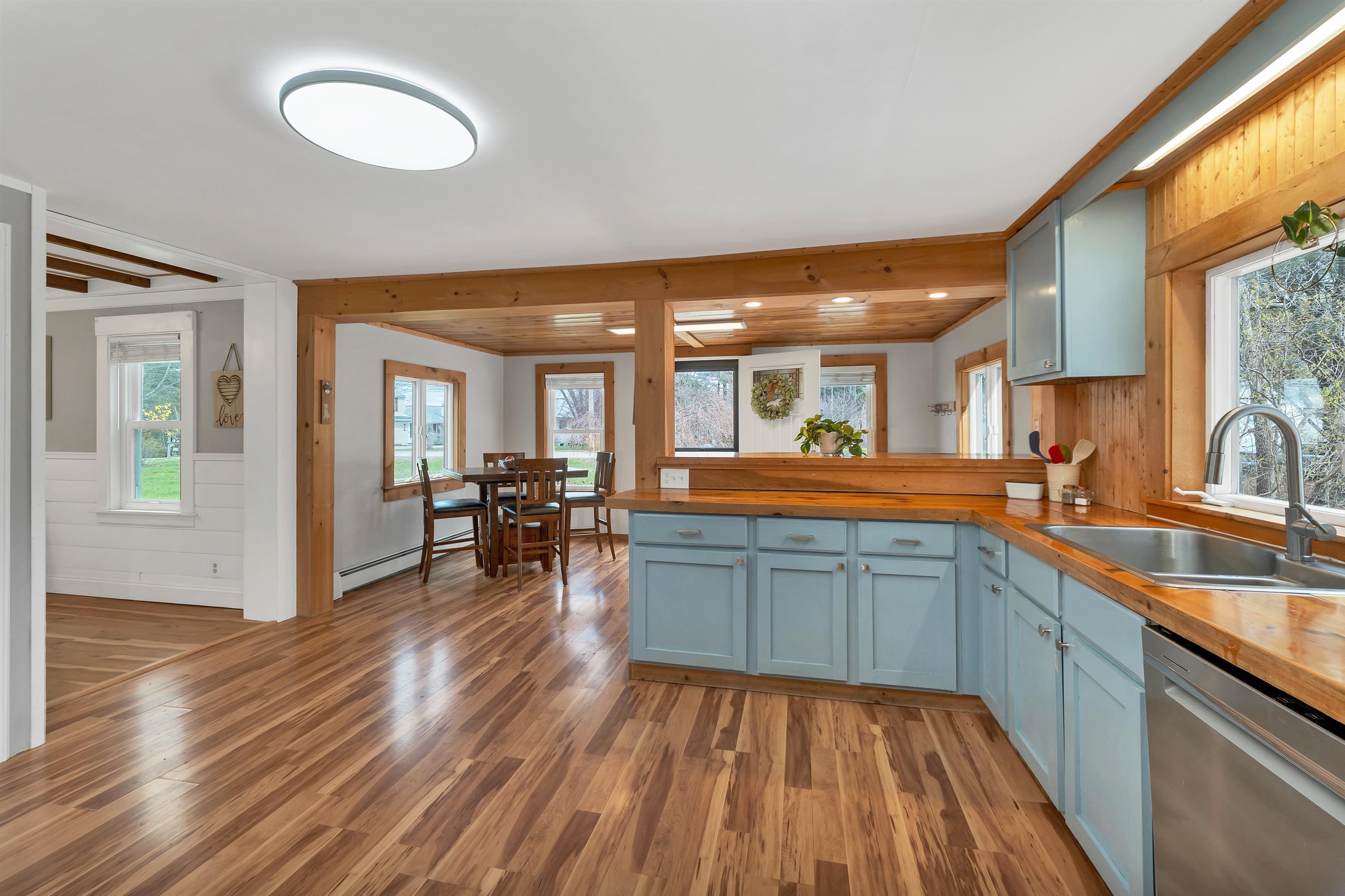 8 Beauview Street Rochester, NH 03867 - Photo 12 of 53 Gallery Image 12
