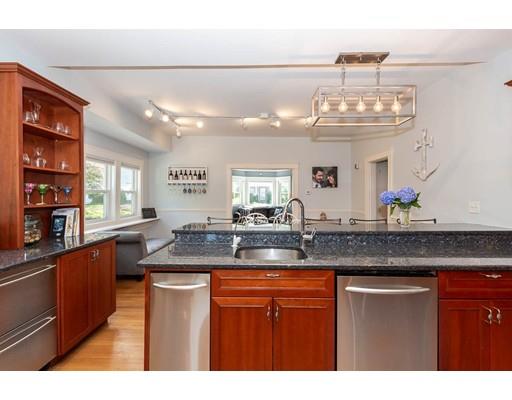 17 Spring Street Lexington, MA 02421 - Photo 17 of 35