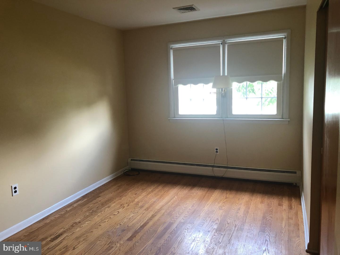 539 Lowell Road Warminster, PA 18974 - Photo 12 of 20 Bedroom 2