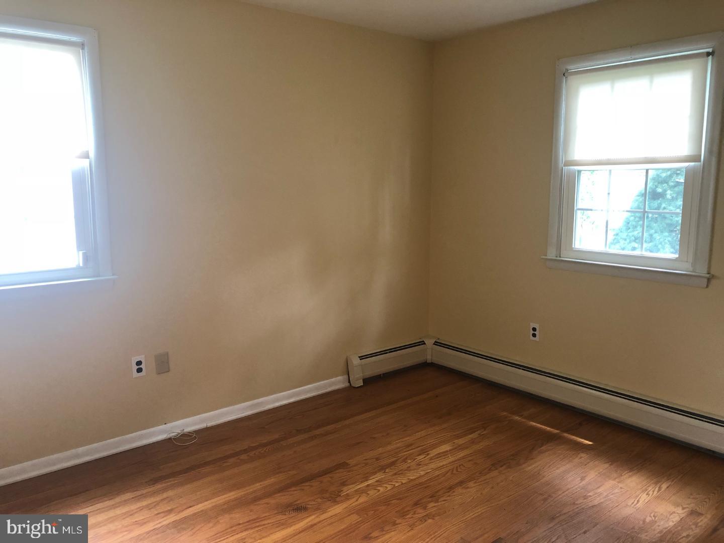 539 Lowell Road Warminster, PA 18974 - Photo 13 of 20 Bedroom 3