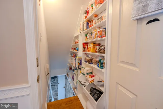 $1,800 | 1223 Drexel Avenue, Unit A, Drexel Hill, PA 19026